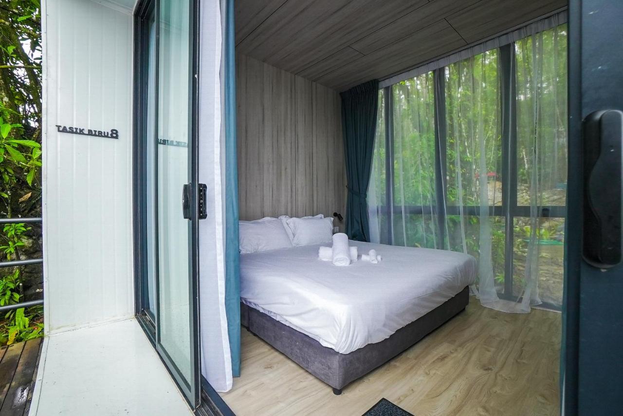 Roxy Tasik Biru Resort City Bau Exterior foto